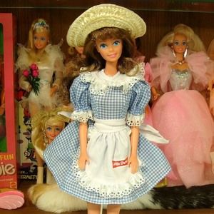 Meet your Posher, Debbie